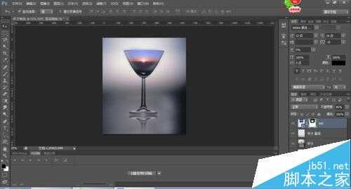 ps制作漂亮的玻璃杯特效